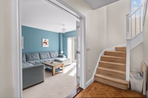 Entrance Hallway- click for photo gallery